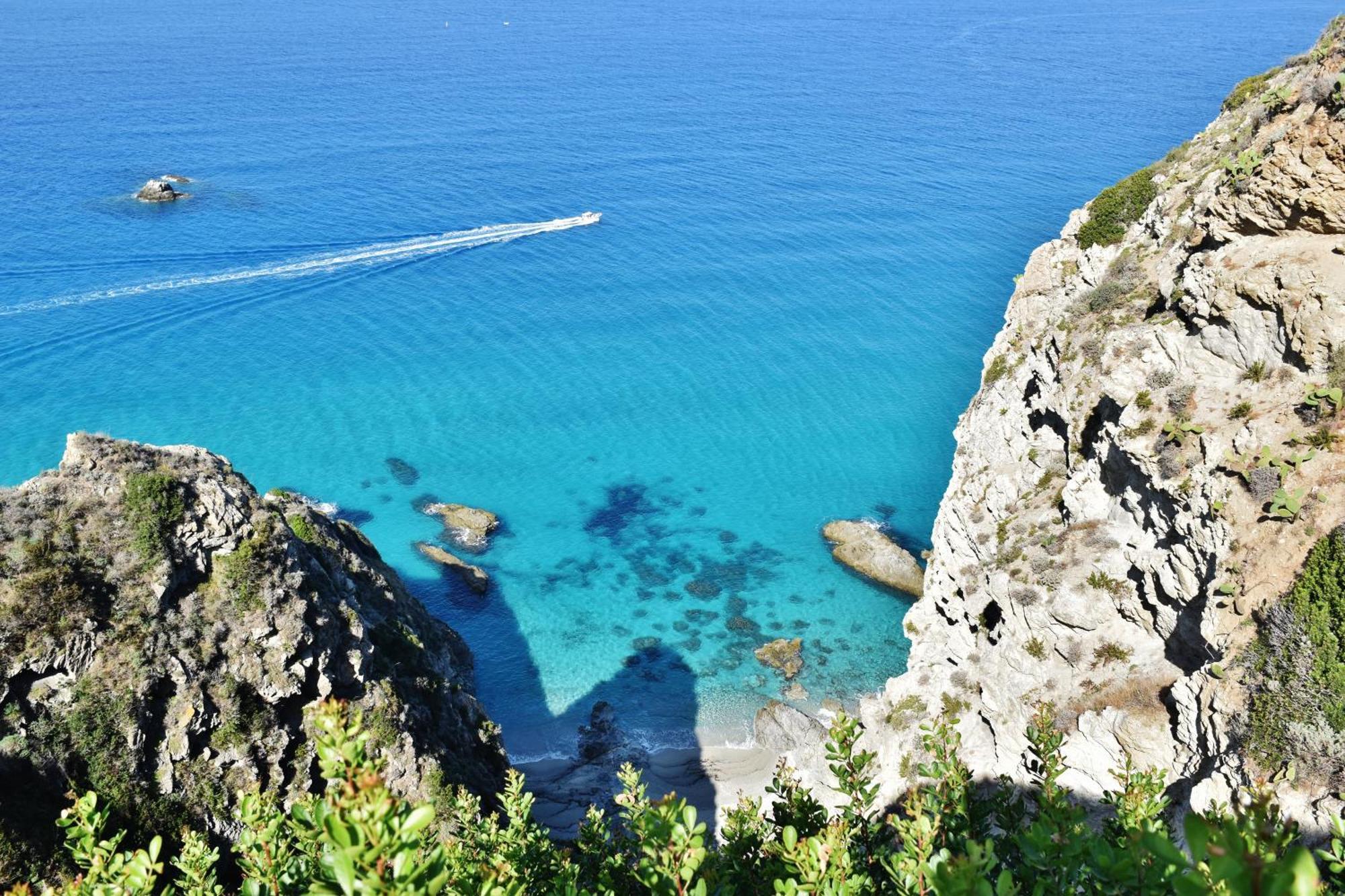 Calabria Beach Villa'S Capo Vaticano Exterior photo