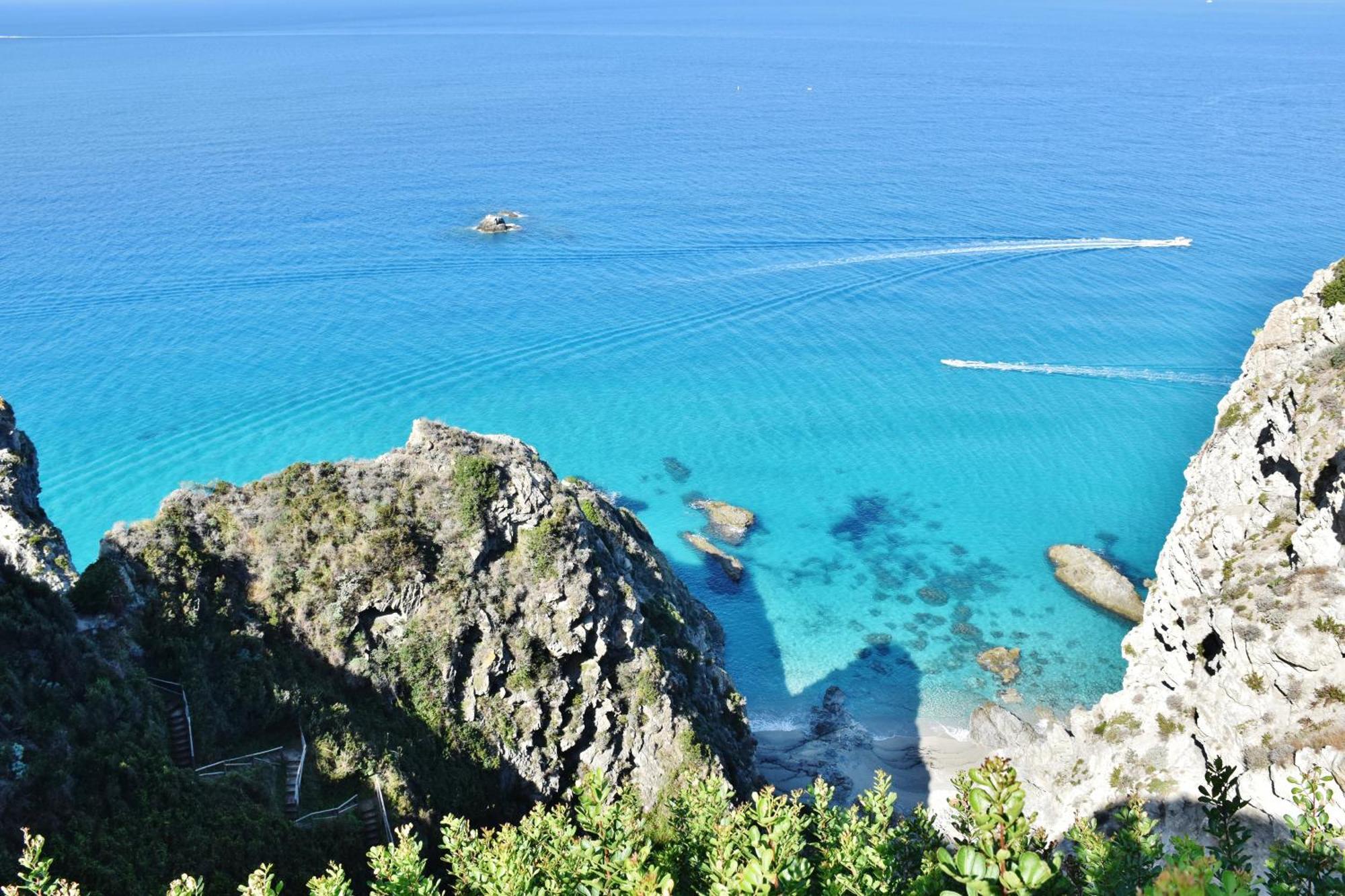 Calabria Beach Villa'S Capo Vaticano Exterior photo